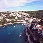 Victoria
